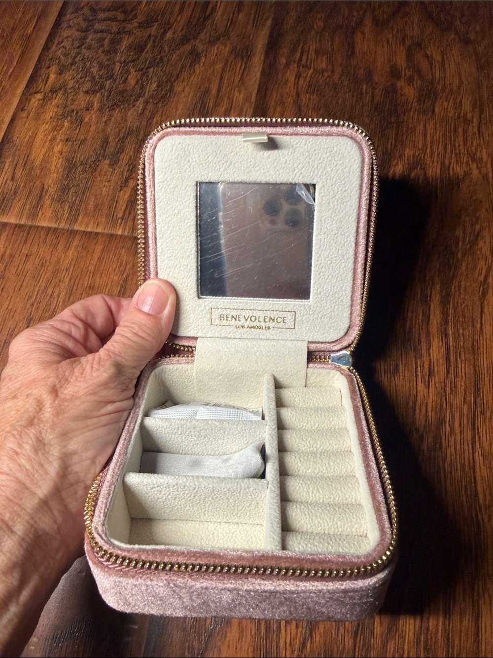Light pink/mauve compact, velvet travel jewelry case with mirror. New in box